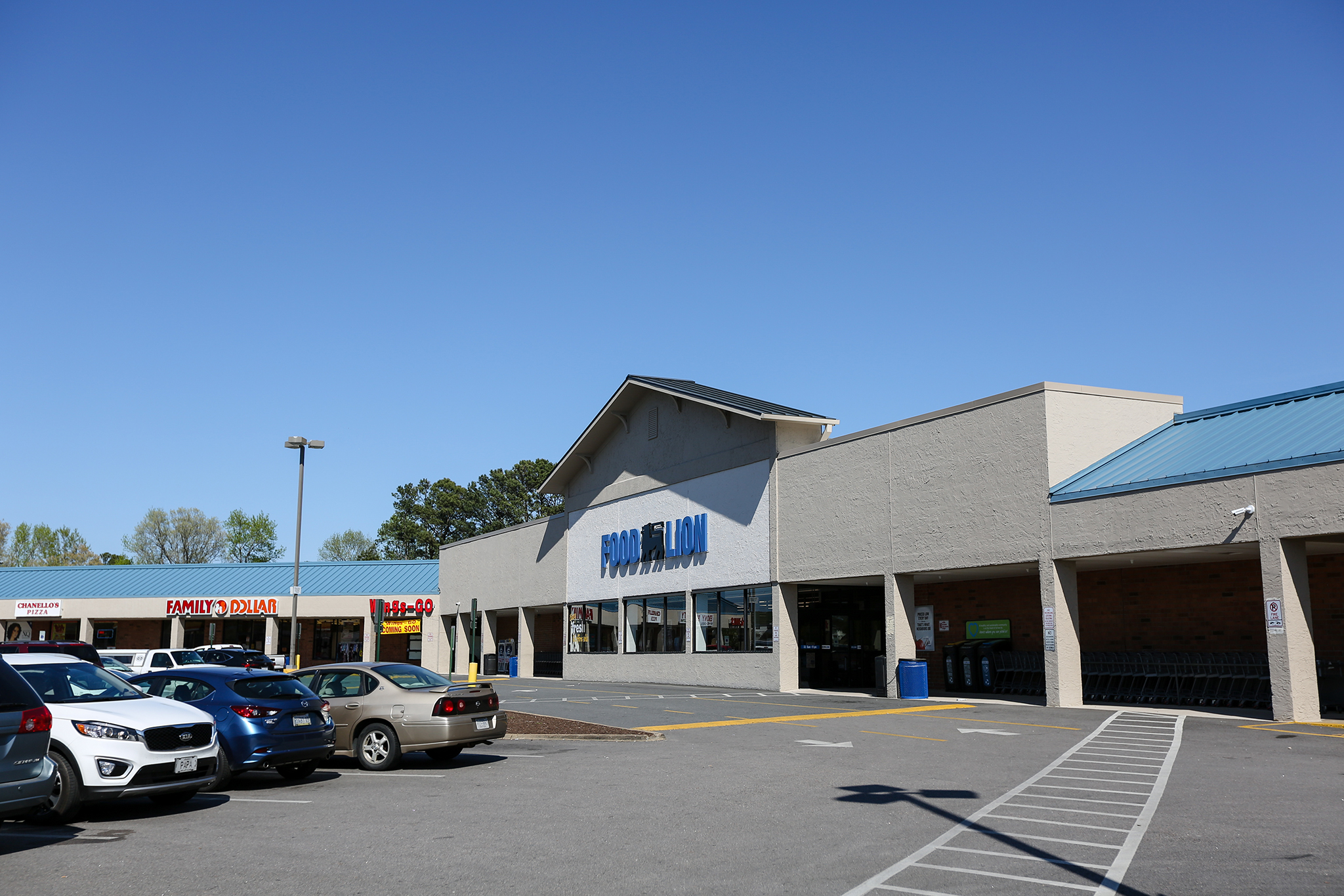 Birdneck Shopping Center 1