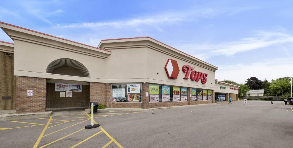 Retail Space for lease in University Plaza, Amherst, NY - 1