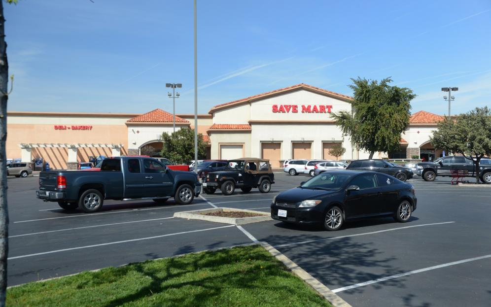 Retail Space for lease in Windmill Marketplace, Clovis, CA - 1