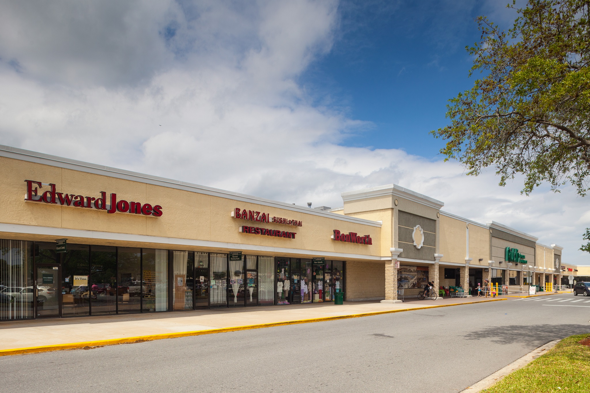 retail-space-for-lease-in-melbourne-fl-lake-washington-crossing-peco