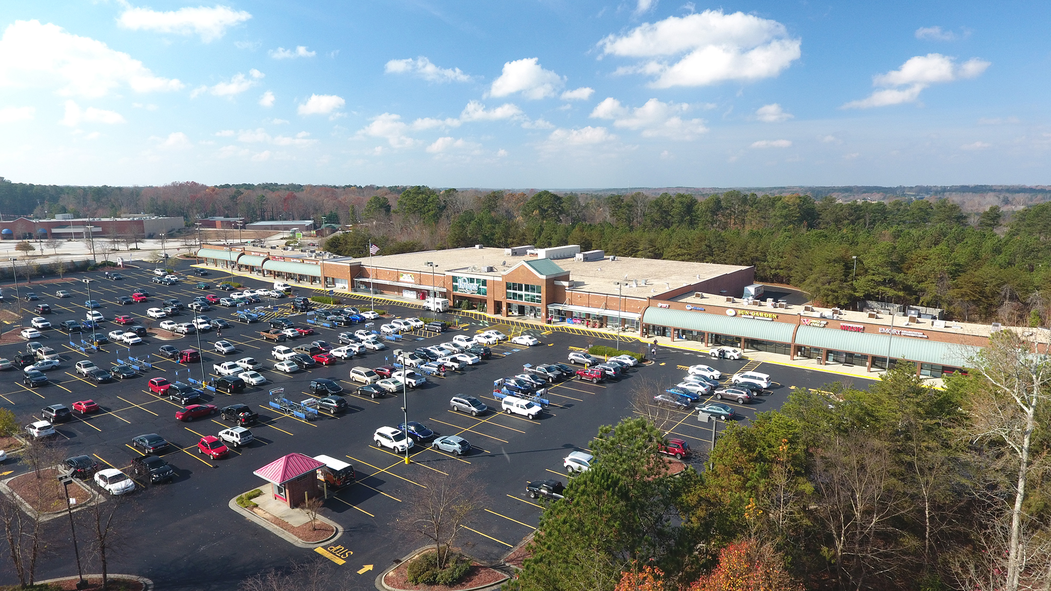Retail Space for Lease in Dacula, GA | Mountain Crossing | PECO