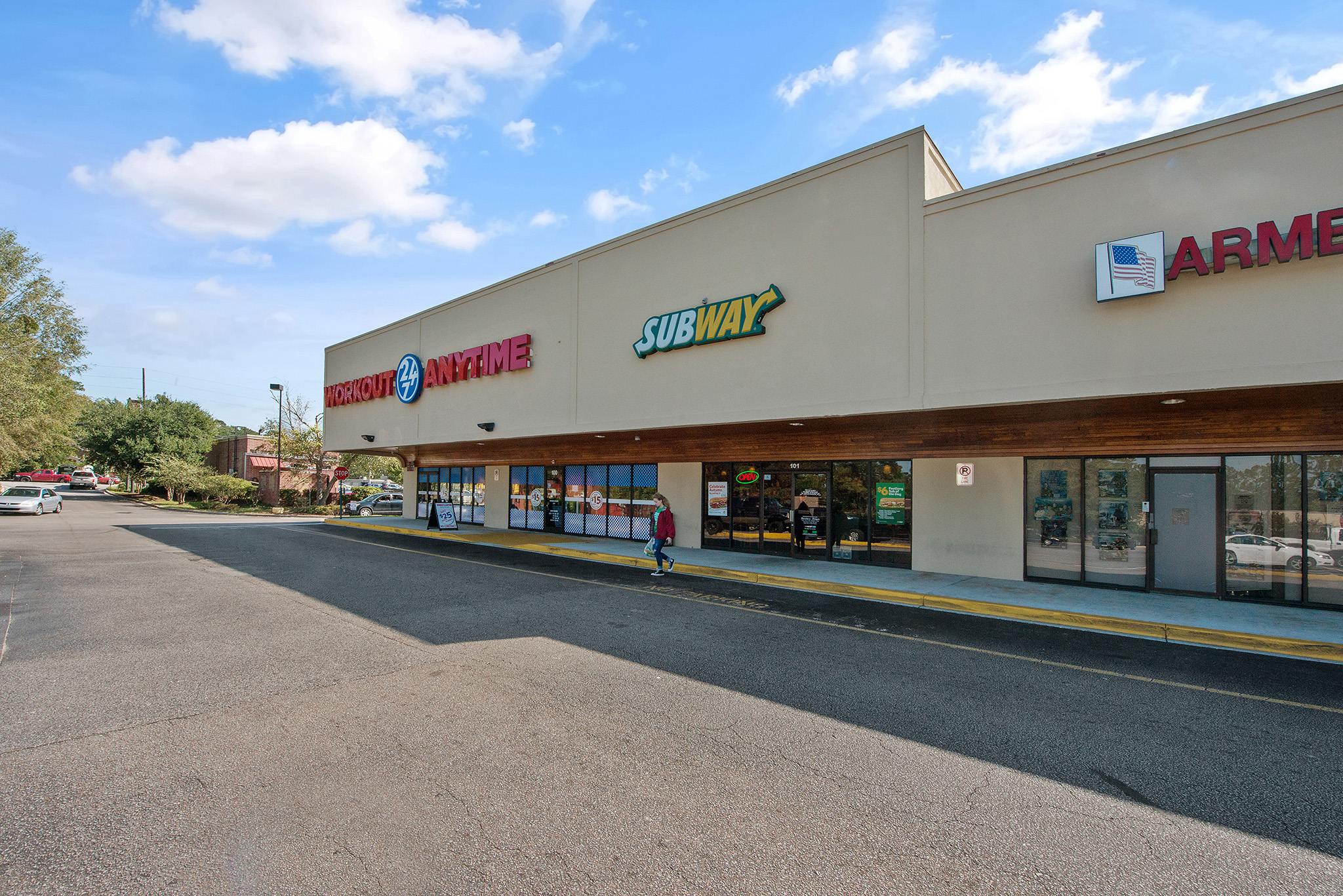 Retail Space for Lease in Summerville, SC | Summerville Galleria | PECO