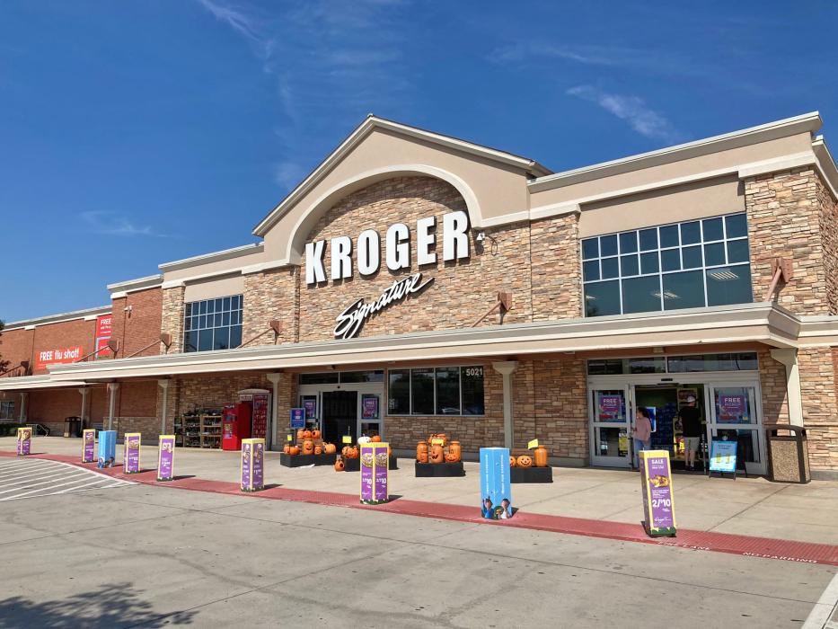 Retail Space for lease in Hickory Creek Plaza, Denton, TX - 1