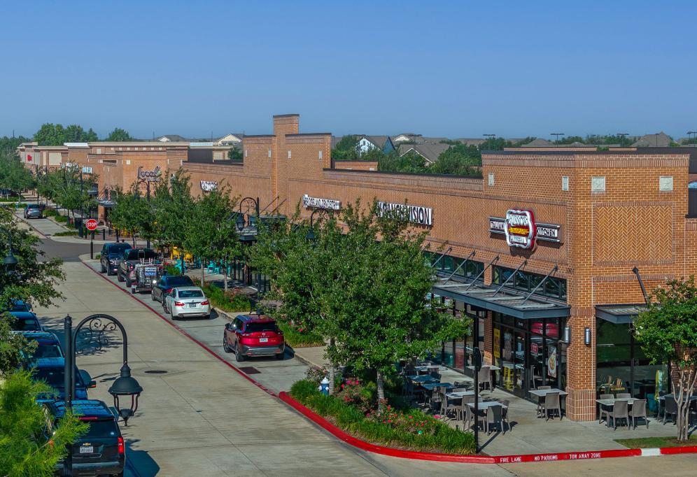 Retail Space for lease in Lakeland Village Center, Cypress, TX - 1