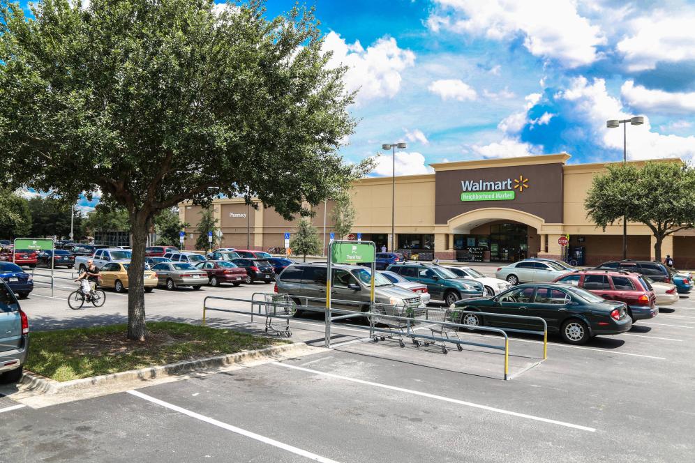 Retail Space for lease in Bloomingdale Hills, Riverview, FL - 1